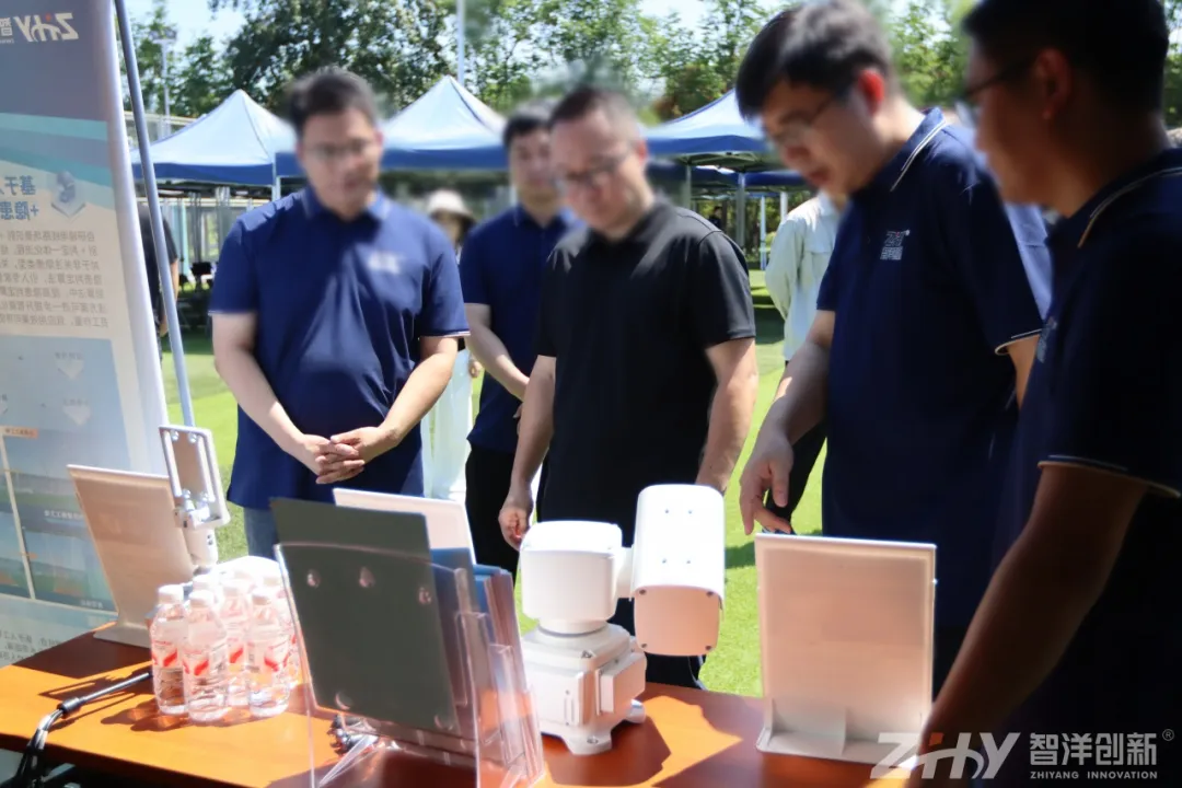 20250829860971.png 777.png